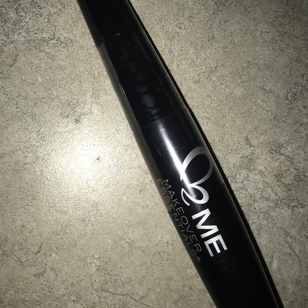 makeup essentials - Picture 7 of 7